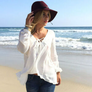 💕Dainty Hooligan💕 "Dust in the Wind" Boho Top